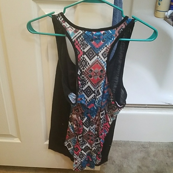 Tank top - Picture 2 of 2